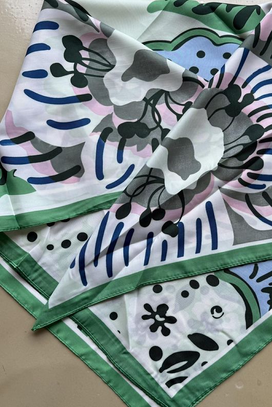 Matteao Silky Blend Square Scarf Green /30=